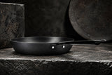 Padella in ferro Nitrurato 1 manico Inox/PVD nero Ø cm.28 Agnelli