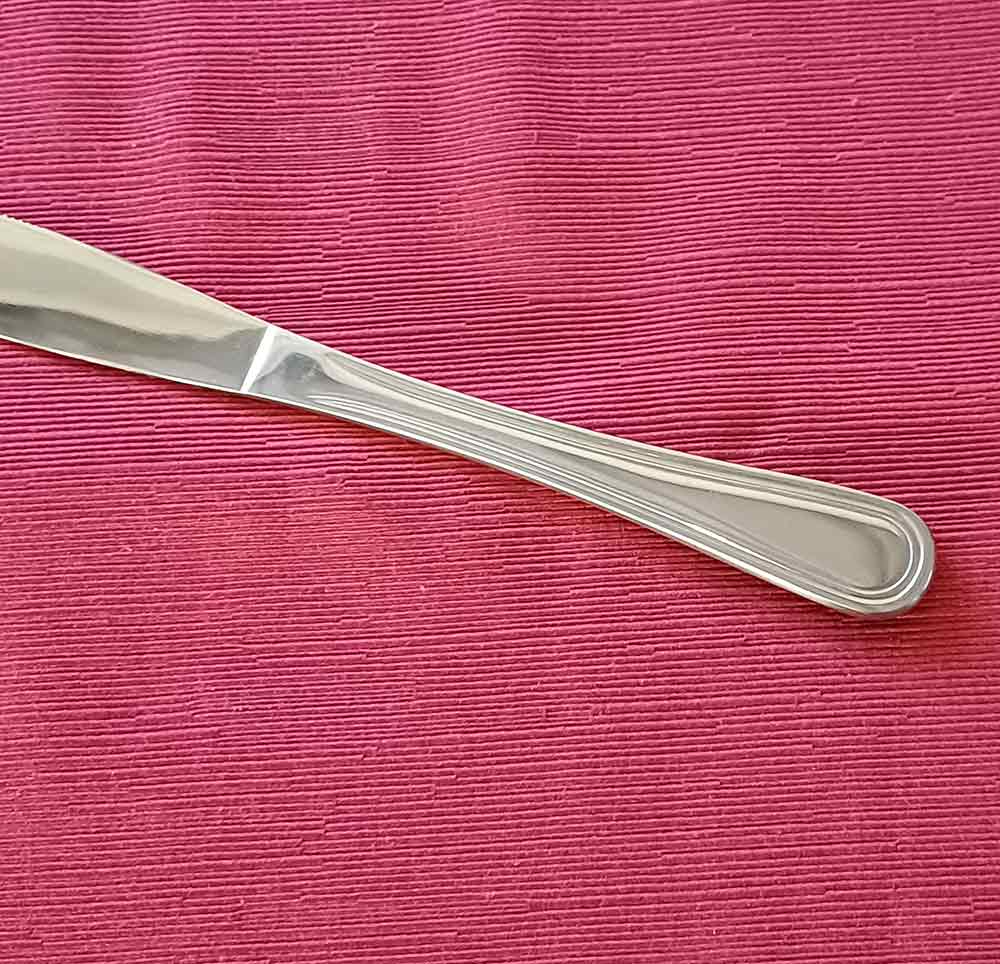 Coltello tavola oxford mm.3.8 18/10
