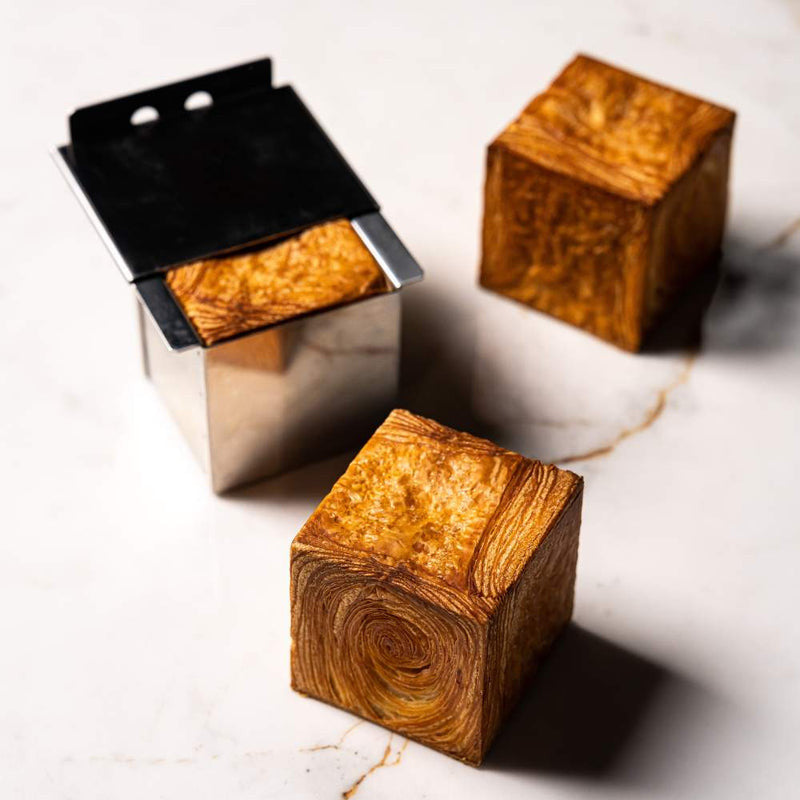 Stampo inox croissant geometrico cubo cm.6x6 h.6